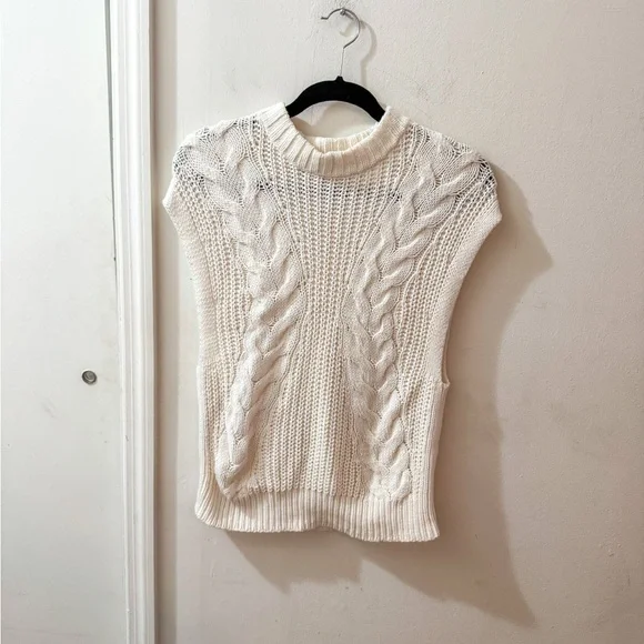 a new day Sweaters A New Day Womens Cable Knit Sleeveless